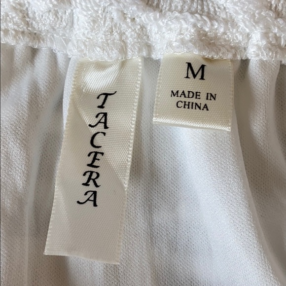 Tacera Sz M White Lacy Angled 3/4 Sleeved Dress - Picture 5 of 7